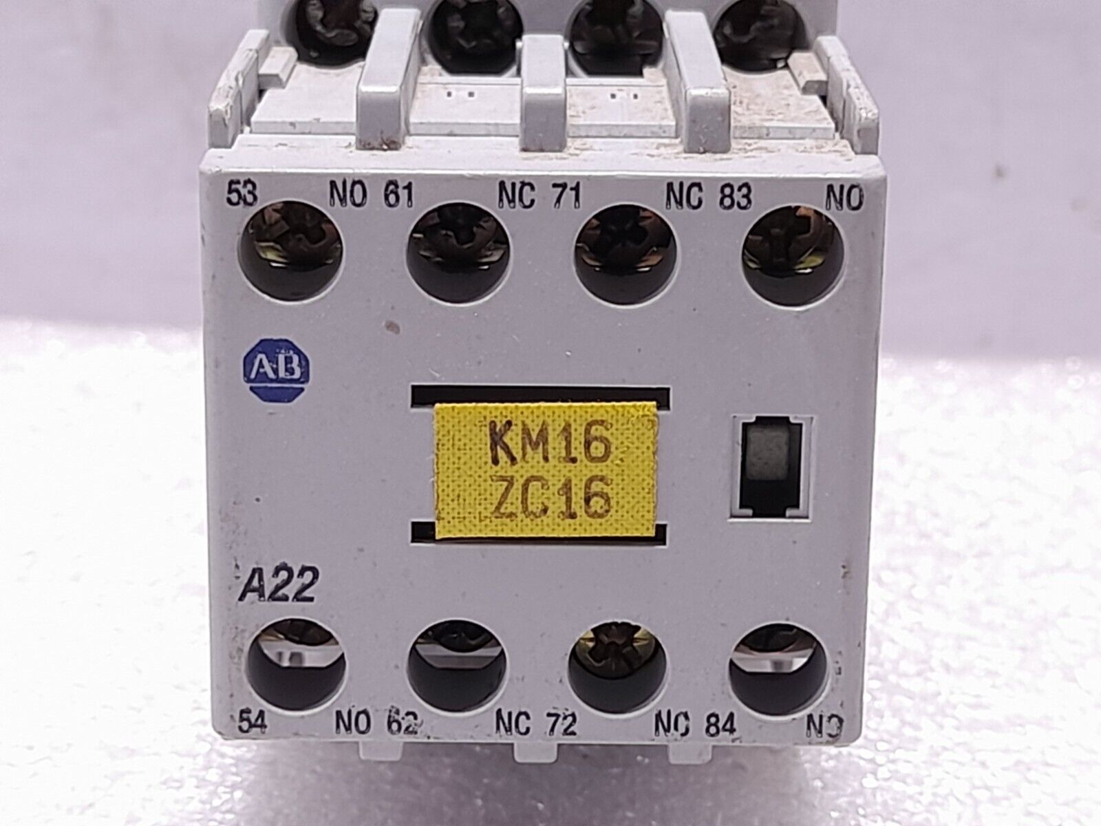 Allen Bradley 100-C09Z*10 Ser A 24VDC Contactor With 100-FA22 Ser A Auxiliary Co