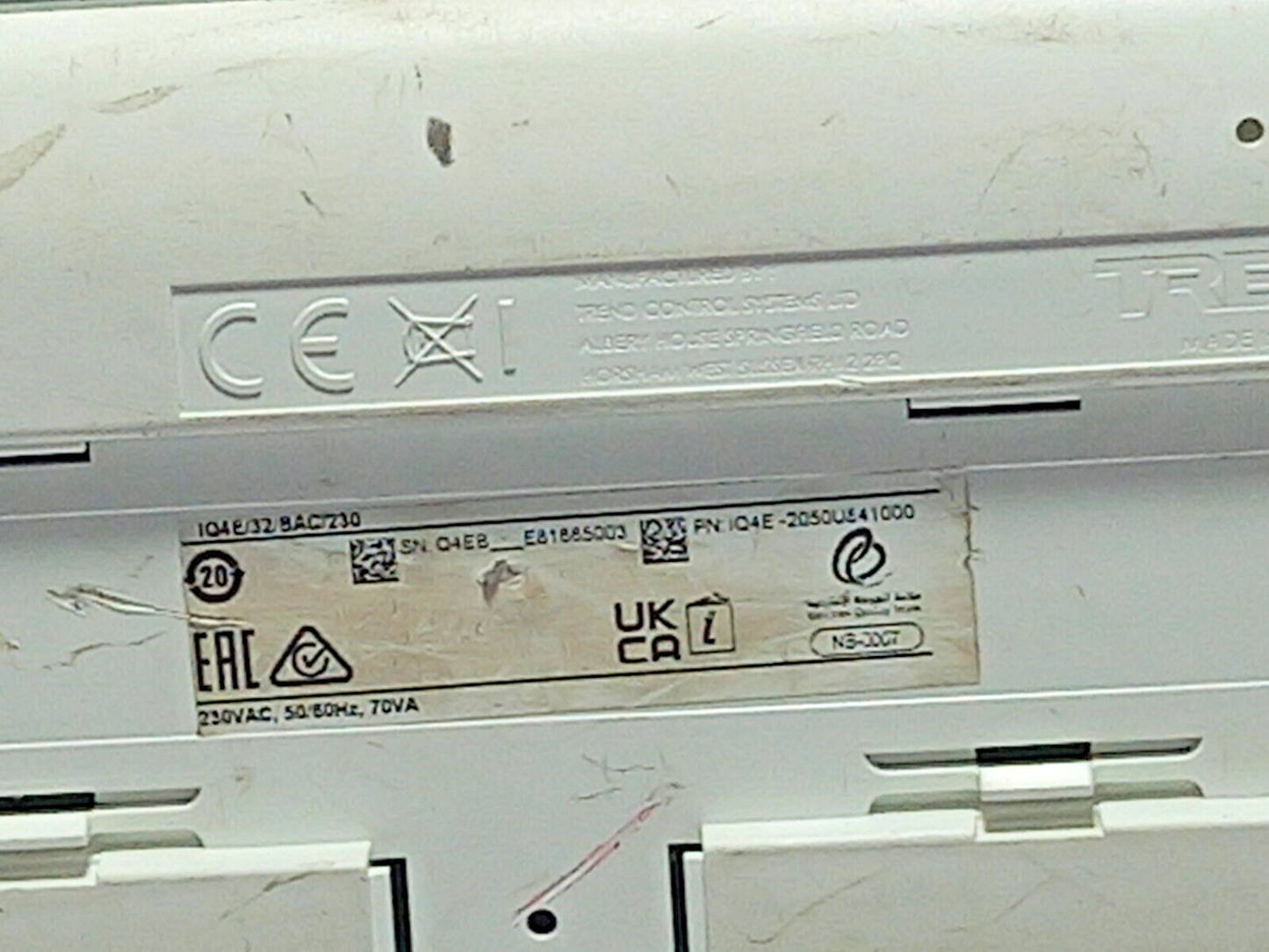 Trend IQ4E Controller IQ4E-2050U841000 / 230VAC, 50/60Hz, 70VA /IQ4E2050U841000