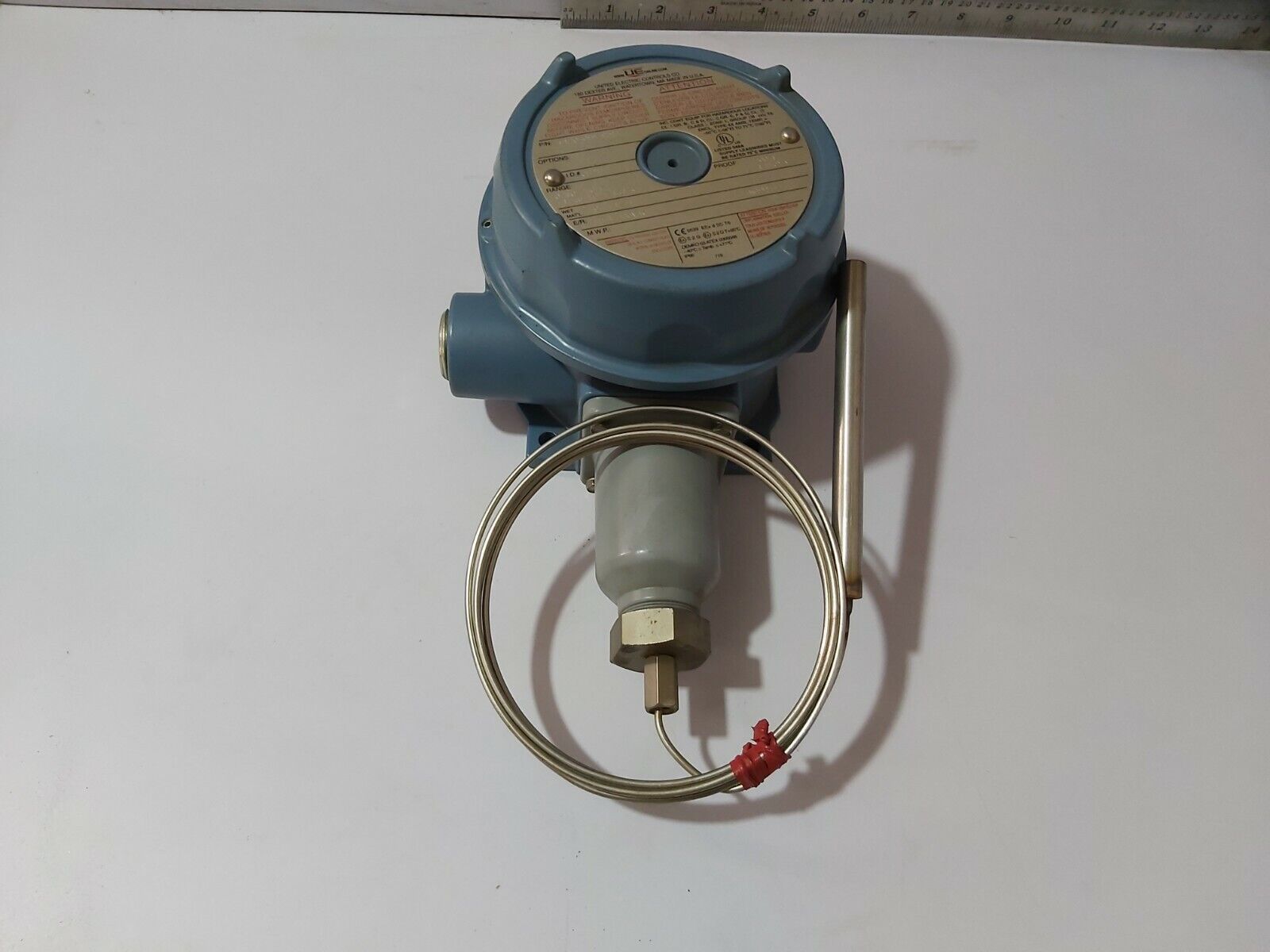 UNITED ELECTRIC F120-6BS9311 TEMPERATURE SWITCH 0-250F 