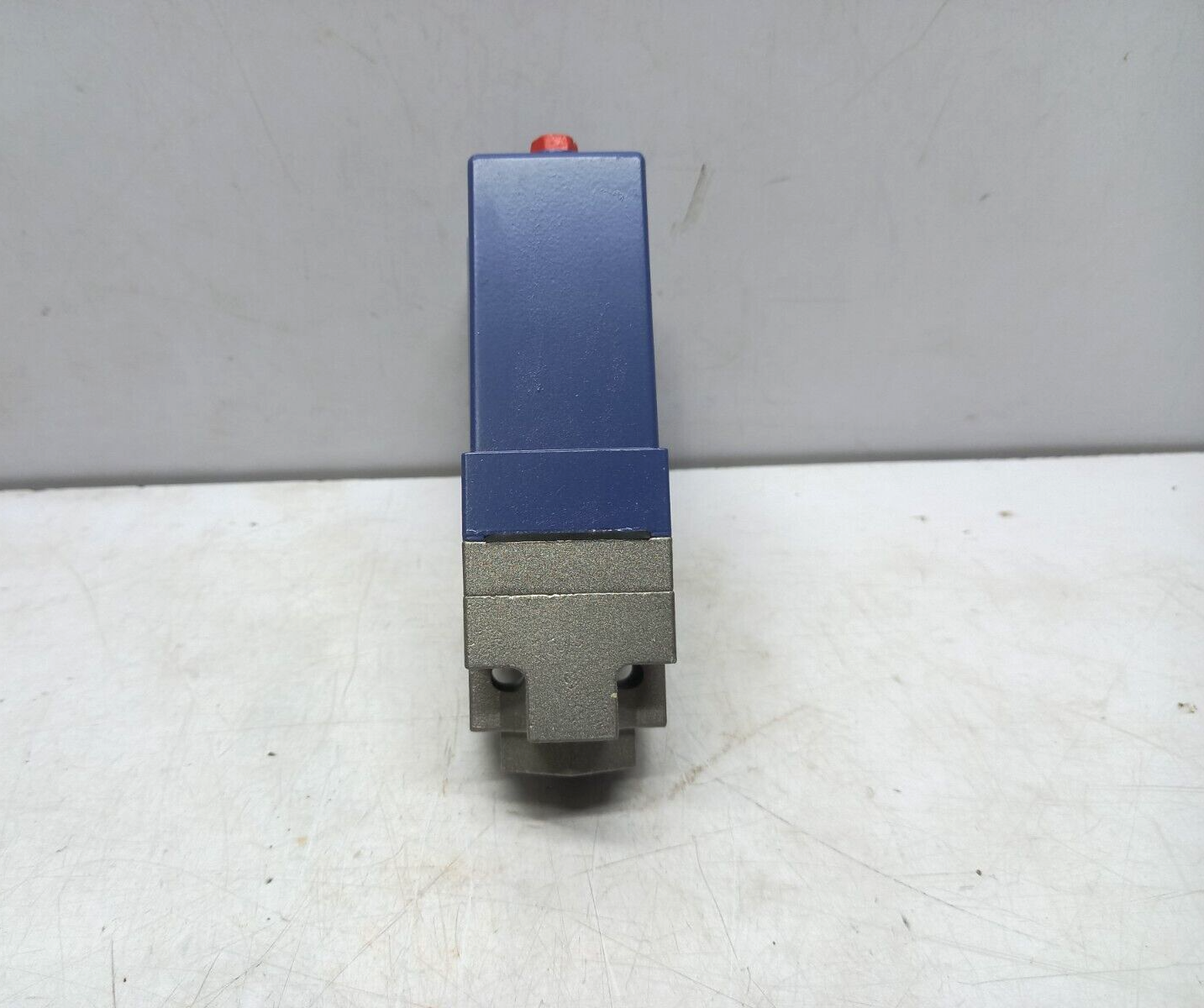 Telemecanique XMLB020A2S11 Pressure Switch 20Bar 290PSI 2000KPa