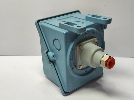 United Electric J400-376 Pressure Switch J400376