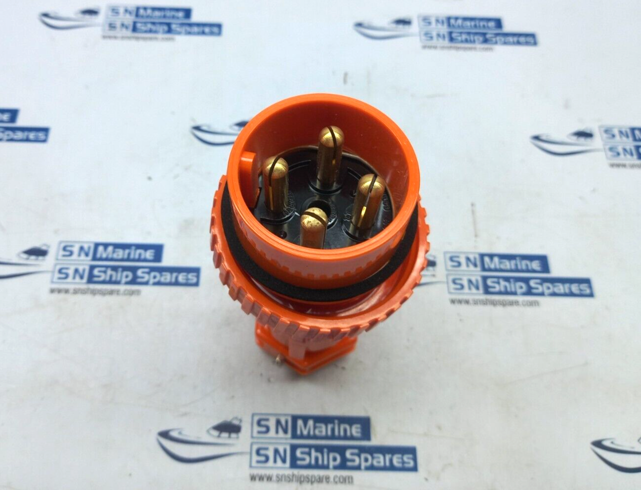 Wilco WIP432B Straight 4Pin Electrical Plug 32A 500V 50Hz Schneider Electric