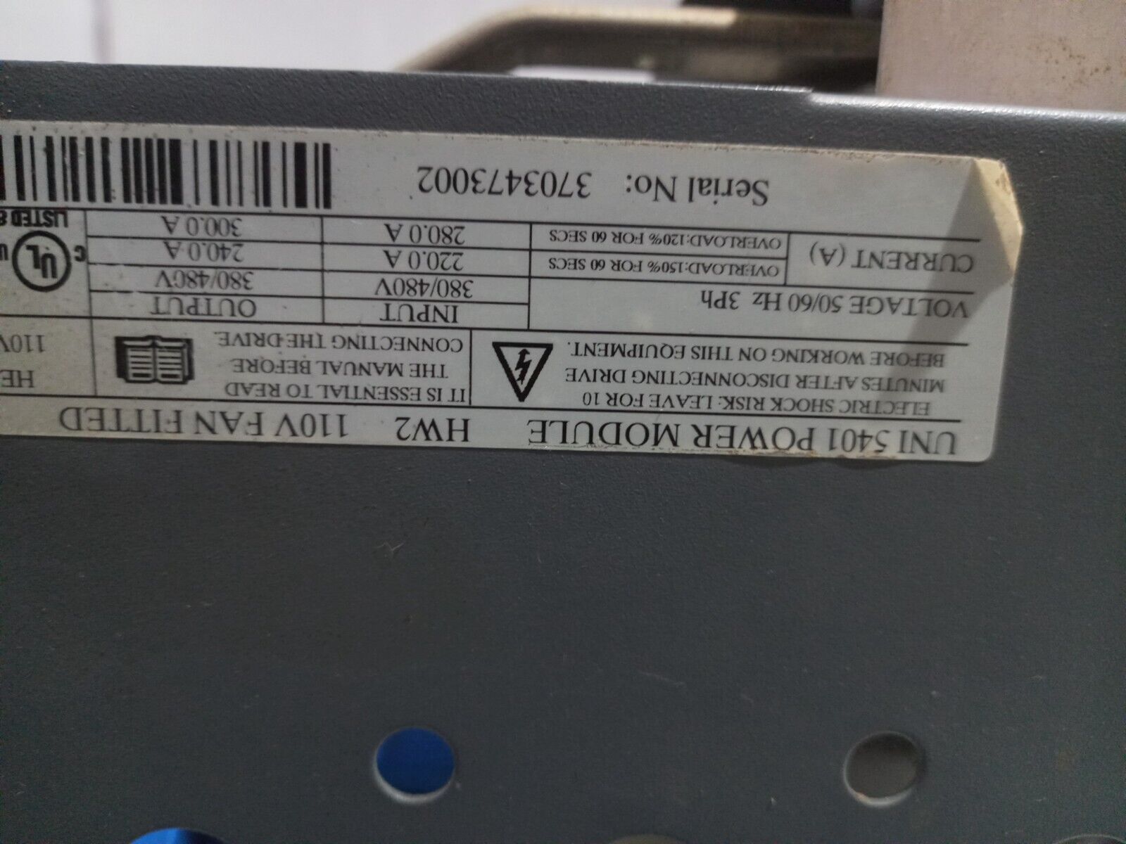 Control Techniques UNI5401 Power Module HW2 Unidrive Size 5 Power Module