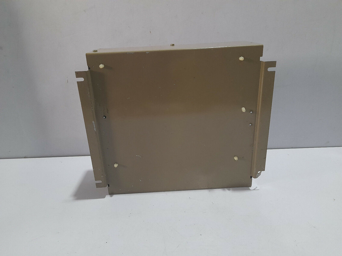 Toshiba Tosvert-130E Transistor Inverter IN IPH 22/240V 50/60Hz OUT 0.75kVA 