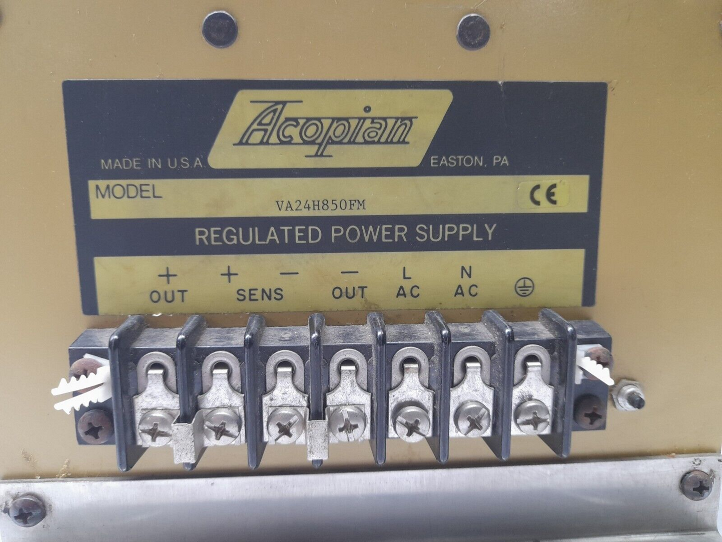 Acopian VA24H850FM Regulated Power Supply