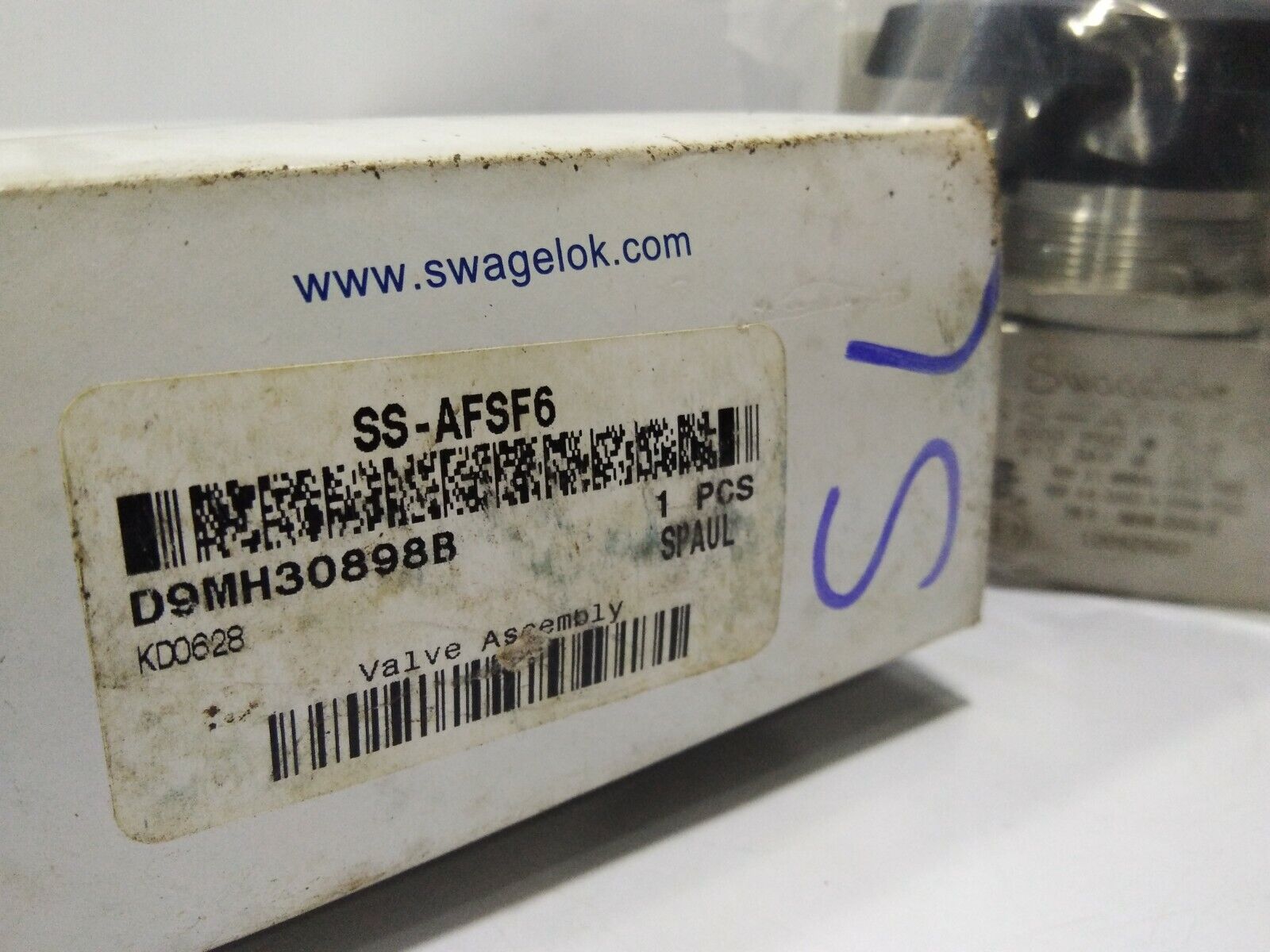 SWAGELOK SS-AFSF6 VALVE ASSEMBLY BALL VALVE 3/8” 6000PSIG @250F 413BAR SSAFSF6