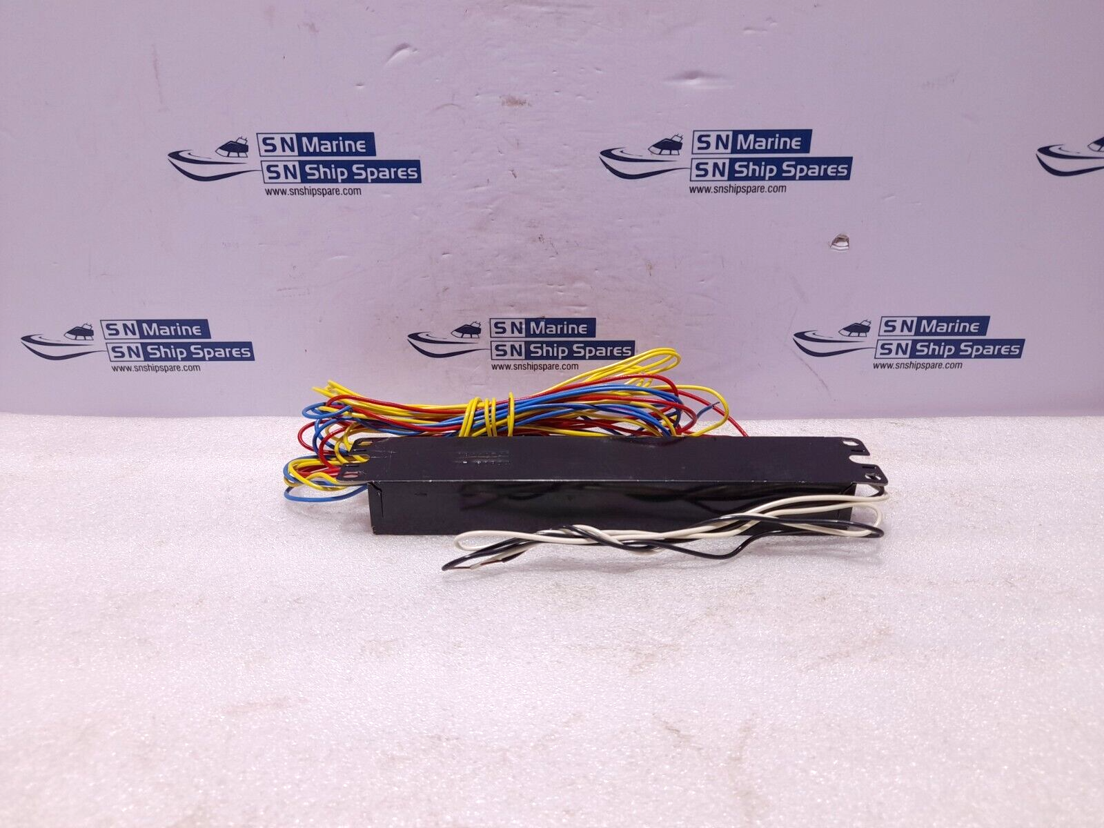Pauluhn FX5334 Ballasat Lamp 120/277VAC 50/60HZ 2 x 60W