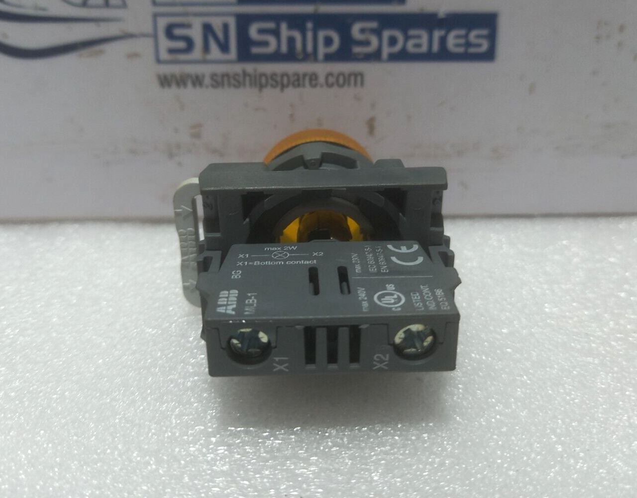 ABB MLB-1 Yellow Indicator Pilot Light Oil States 5605972103Y