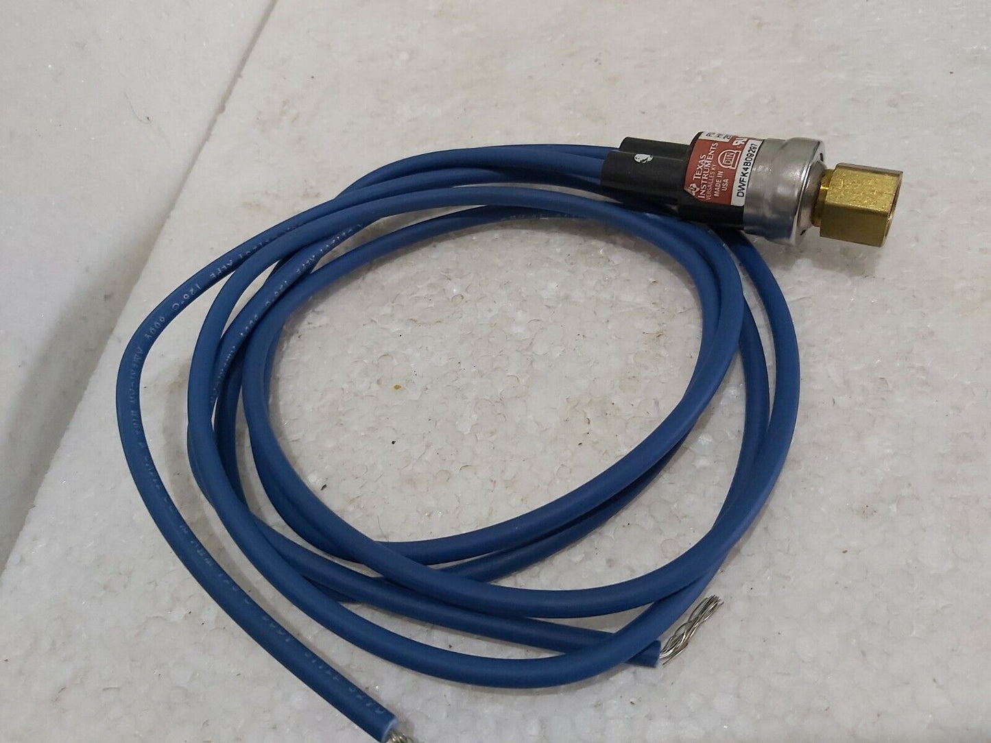 TEXAS INSTRUMENTS PS80-02-F0075 CARRIER HKO2ZB041A DWFK4B09297 PRESSURE SWITCH