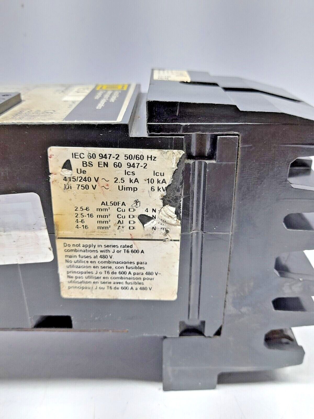 Square D FA24015 AC Circuit Breaker 15A 480VAC 250VDC