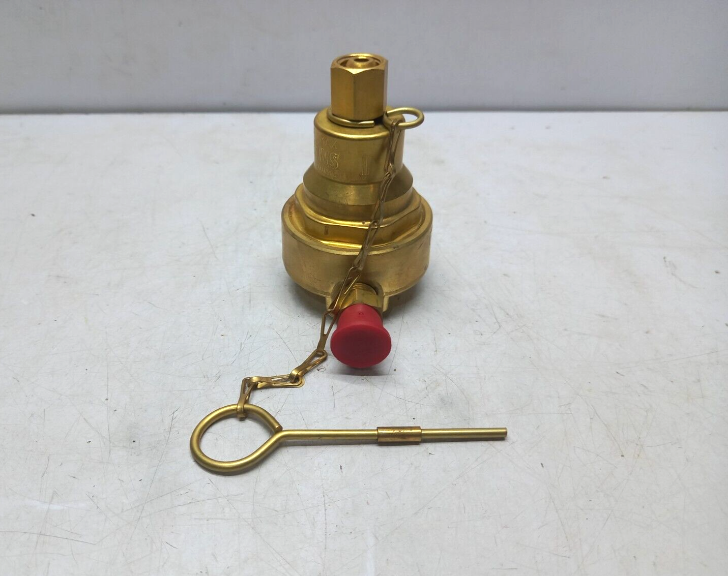 White Martins 40123805 Dry Flame Shutoff Valve For Oxygen Regulator White Matins