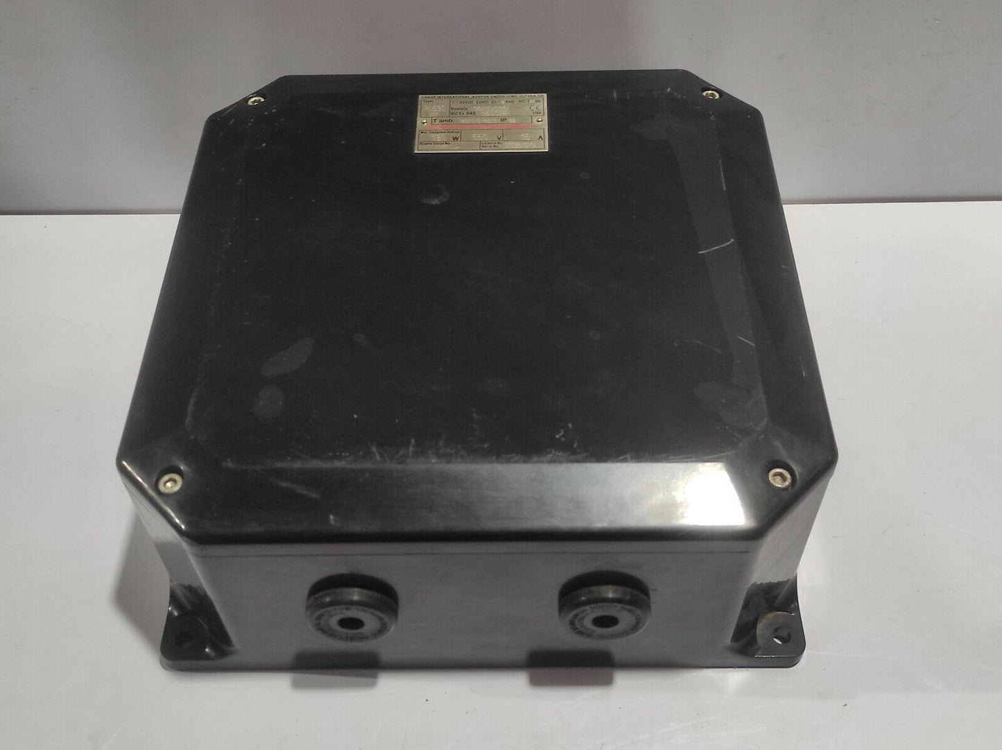 Hawke PL630 Enclosure 13W 550V 16A Junction Box Standard 