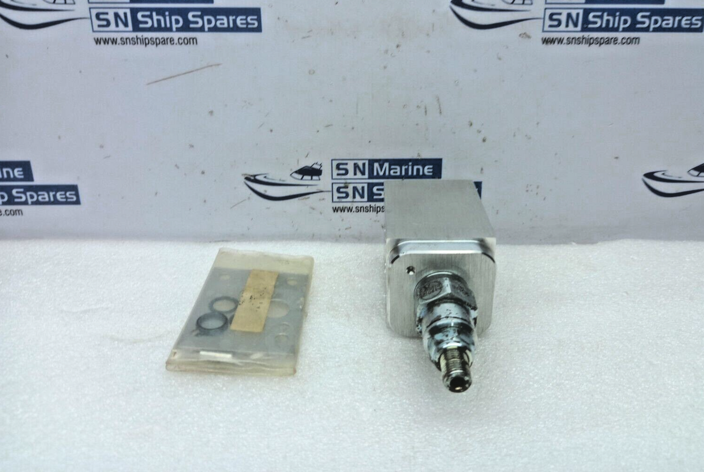 Sun Hydraulics FBP/M Relief Valve With RPEE LAN Valve 1DT8-AC