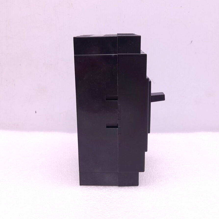 Terasaki XS30NS Tem Break 10A 3P Circuit Breaker