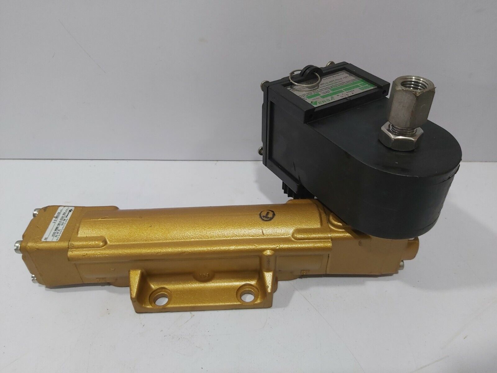 Versa VSG-4532-H-MS-XMAA-D024 Air Solenoid Valve VSG4532HMSXMAAD024