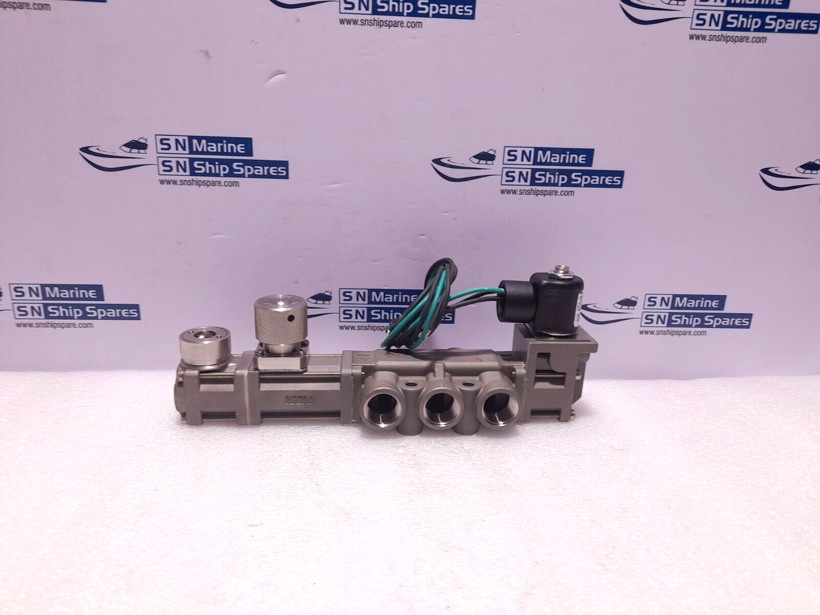 Versa VAG-4522-316-181D-U-A120 Four Way Solenoid Valve 110V5HZ 120V60Hz 6W