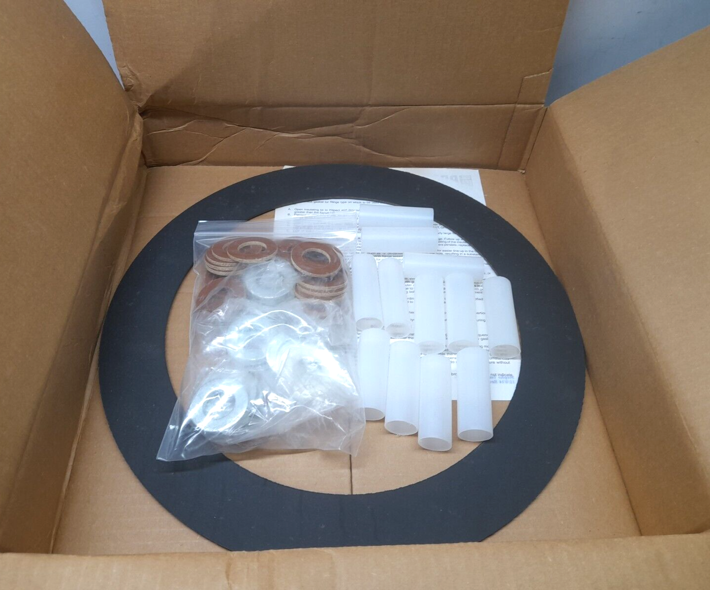 Step Ko FNDWP 12” 150 ANSI Insulating Gasket Kit Type F 150# X 12IN 22-8406-0106