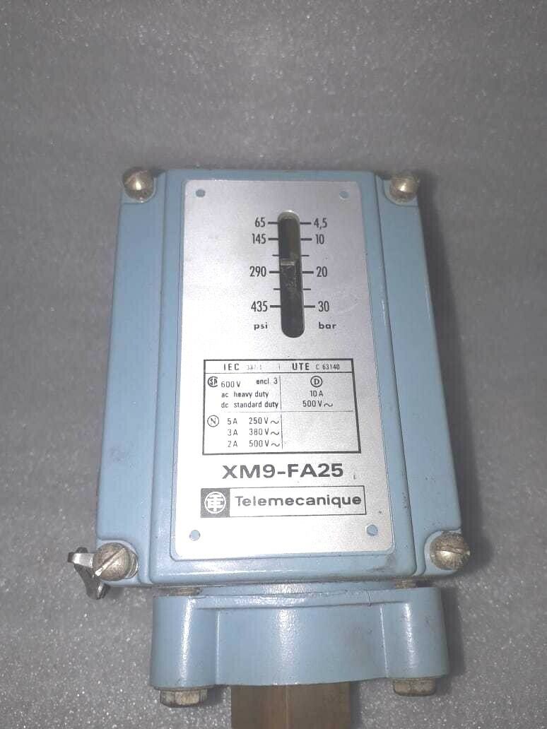 TELEMECANIQUE PRESSURE SWITCH XM9-FA25 / XM9FA25