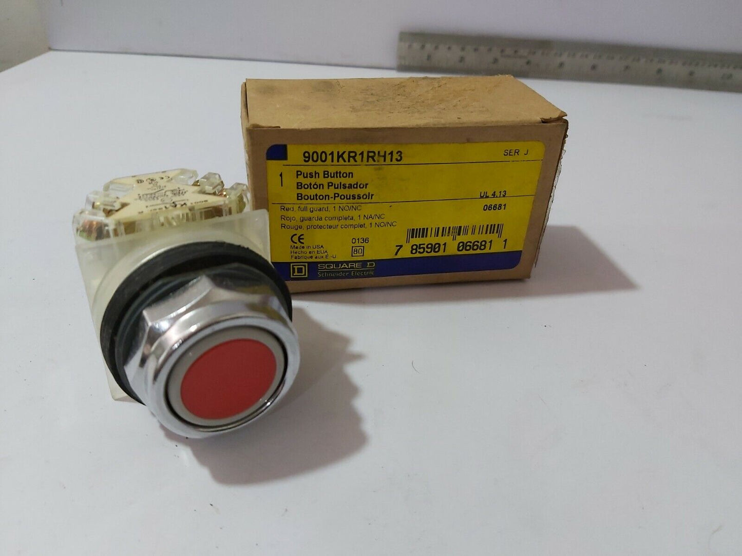 SQUARE D 9001KR1RH13 RED PUSH BUTTON SER-J