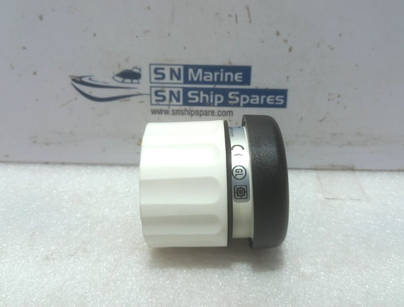 VDO N 03 211 411 Rubber Angle Indicator Marine Gauge 12V Saab -955050