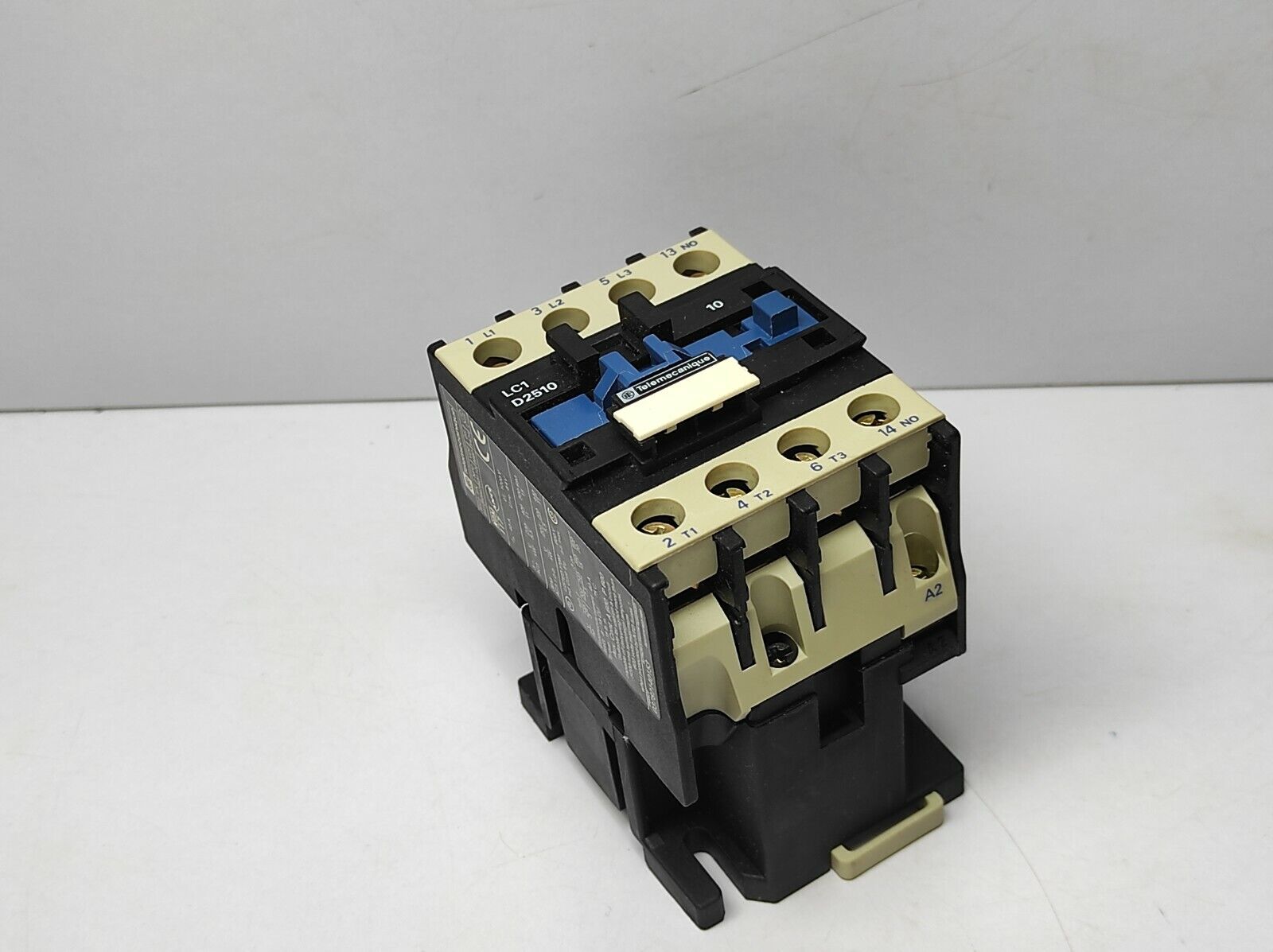 Telemecanique LC1D2510M7 Contactor LC1 D2510 220-230V 50Hz 220-240V 60Hz