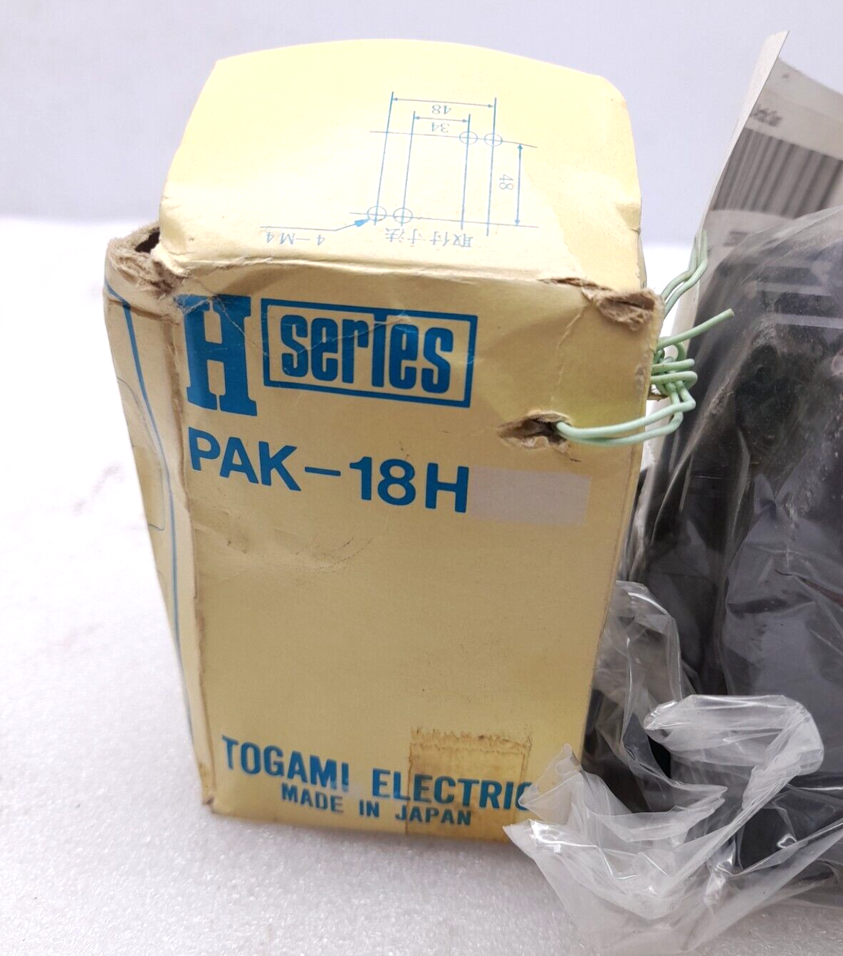 Togami PAK-18H Magnetic Contactor Ith 28A 100V50Hz 100-110V60Hz H Series PAK18H