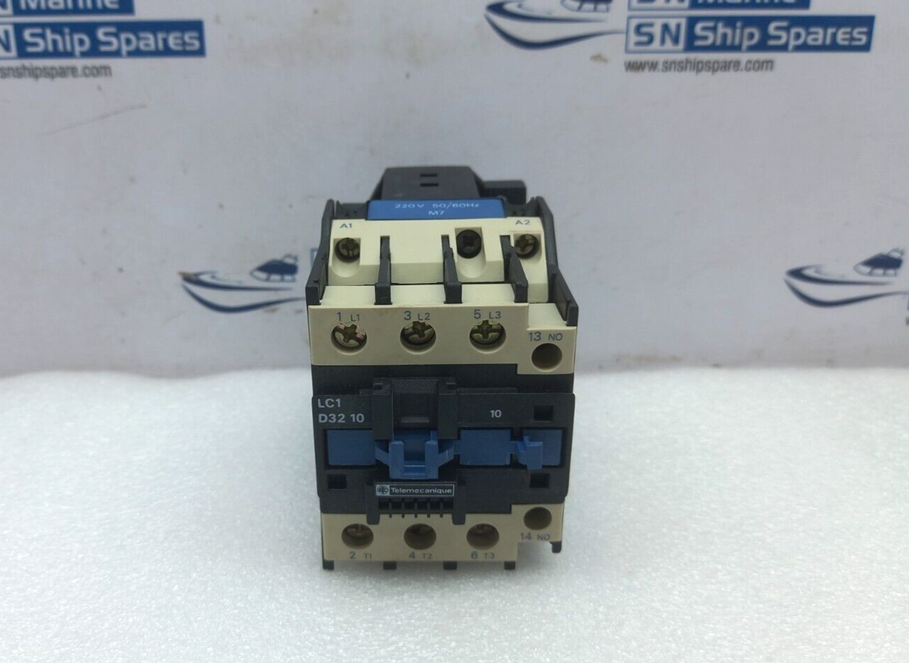 Telemecanique LC1D32 10 Contactor 220V 50/60Hz