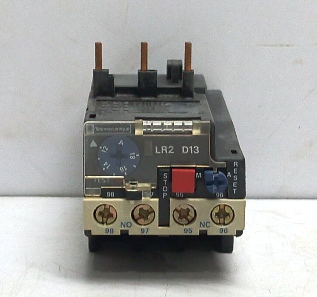 Telemecanique LR2 D1321 Thermal Overload Relay 12-18A Ui 750VAC Ith 5A