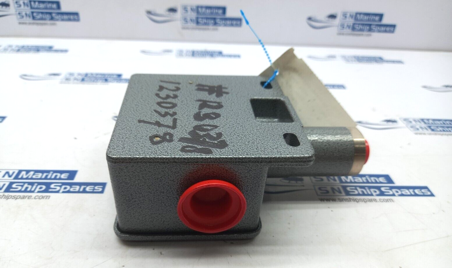 SOR 1N3-K45-N4-F1A Pressure Switch Adjustable Range 500-4000Psi