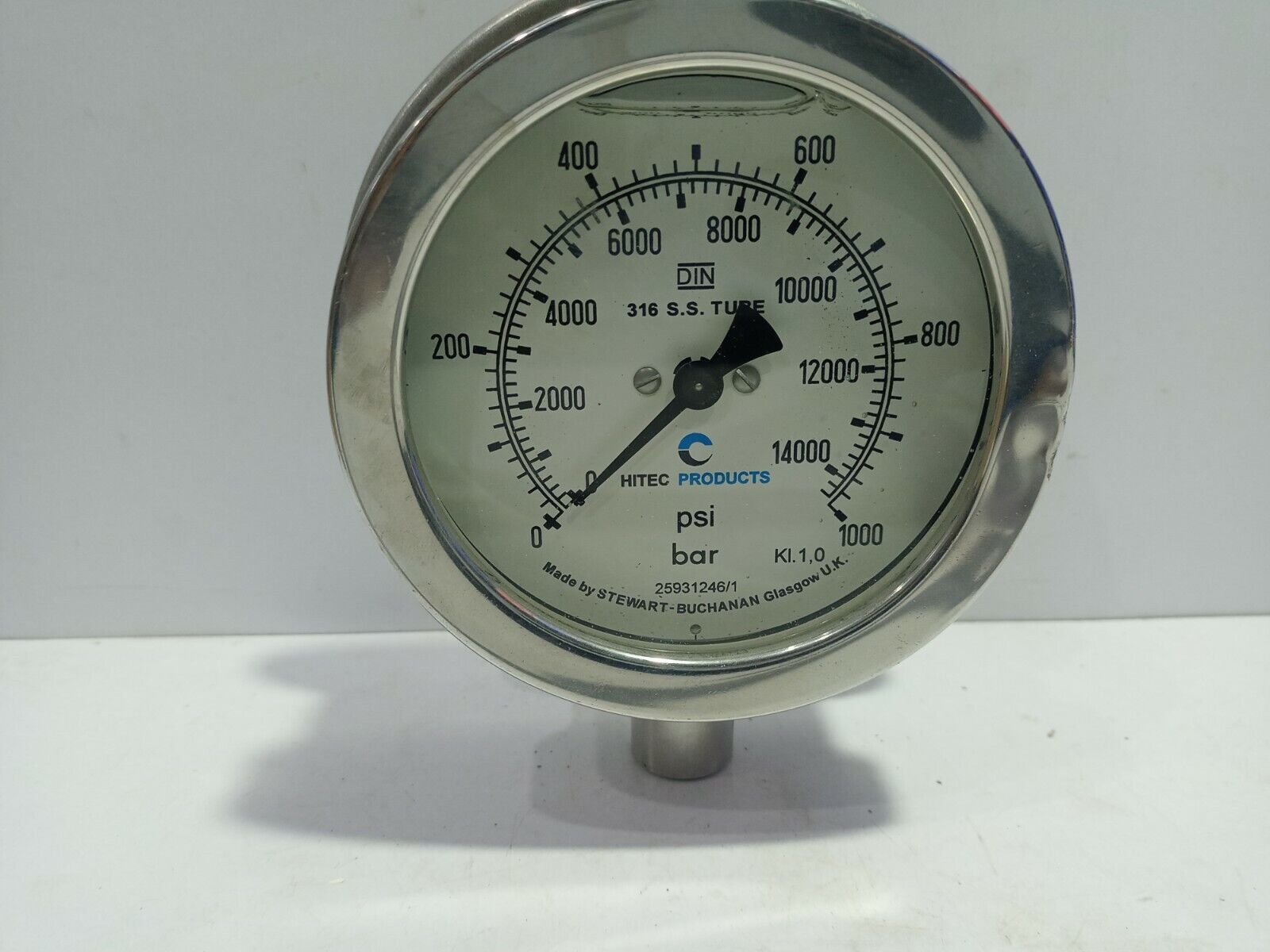 Stewarts SBG-634GF-DIN-100-¼IN AE-100.0 Pressure Gauge 100MM Dial 0-100KPA