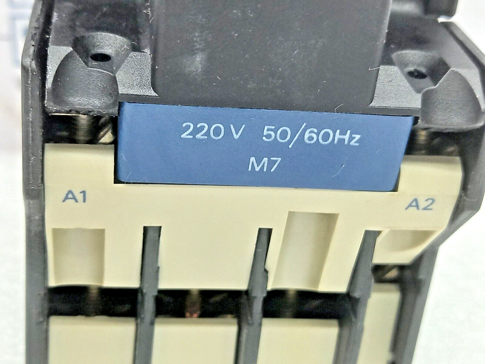 Telemecanique LC1D32 10 Contactor 220V 50/60Hz