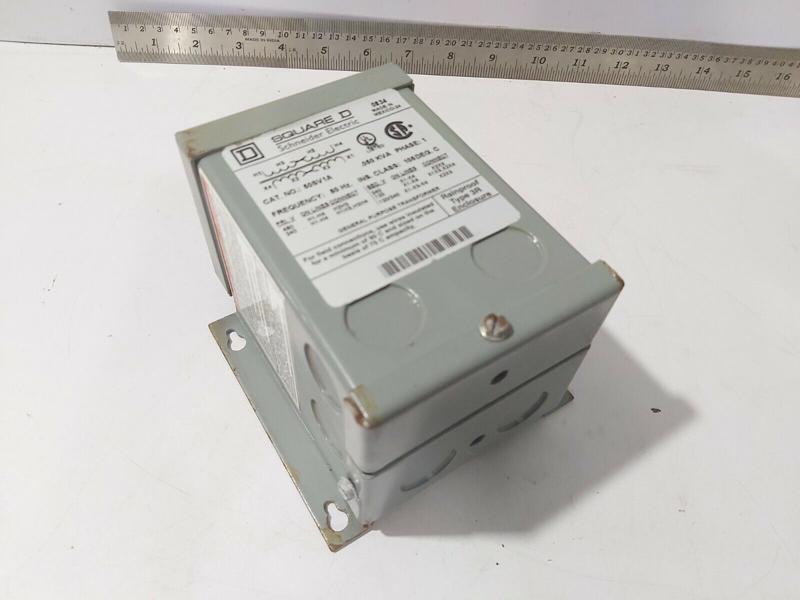 SQUARE D 50SV1A .050KVA PHSE-1 CLASS:105DEG.C GENERAL PURPOSE TRANSFORMER 