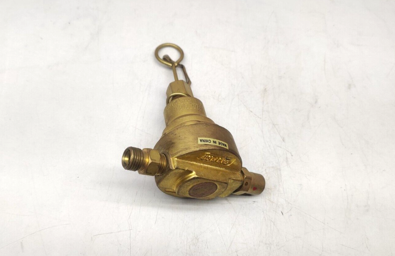 White Martins Dry Flame Shutoff Valve For Oxygen Regulator 10kg/cm2