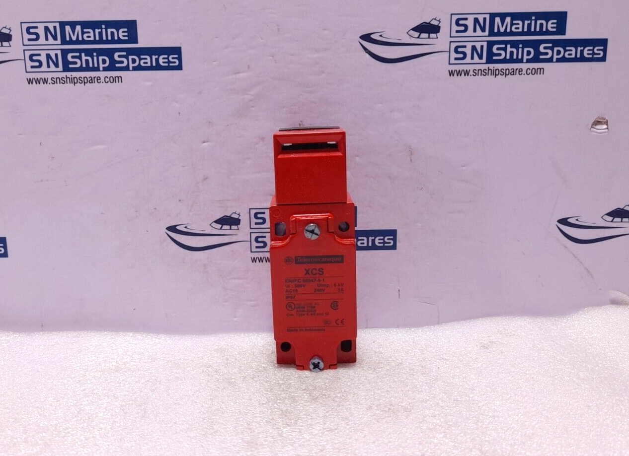 Telemecanique XCS A-703 Limit Switch XCS A703