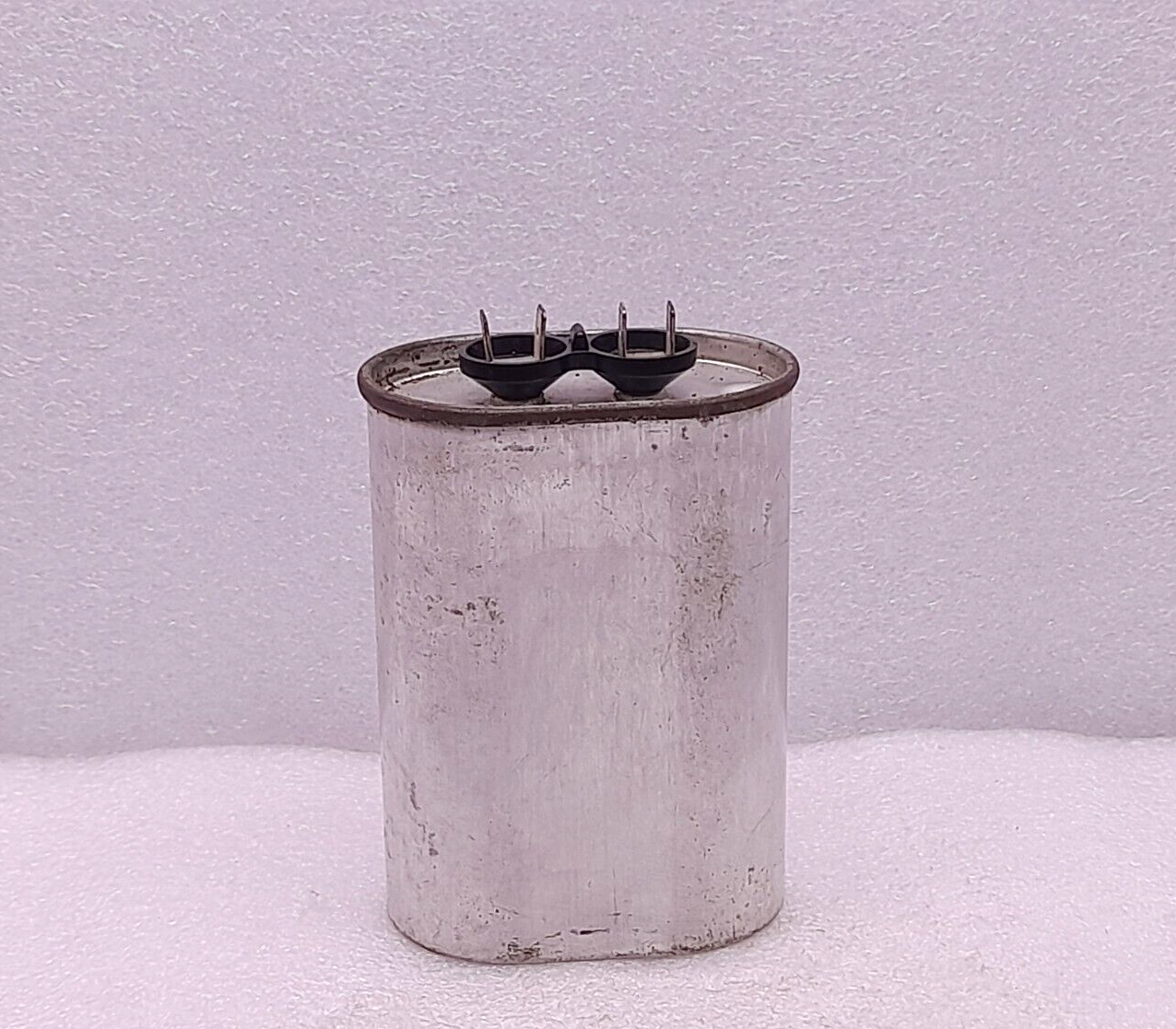 Aerovox 2779 MF Capacitor 24uF ±3% 480VAC 50/60Hz 100C Max