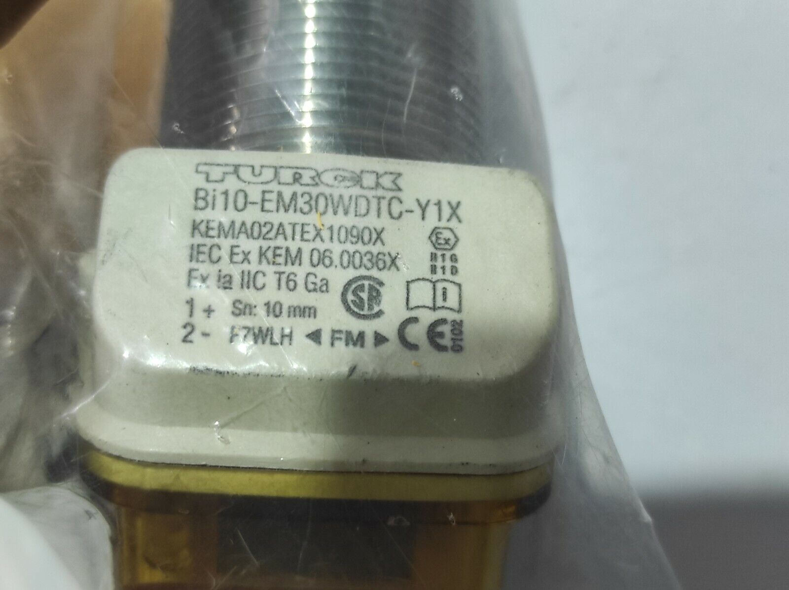 Turck Bi10-EM30WDTC-Y1X 4012071 Proximity Sensor 