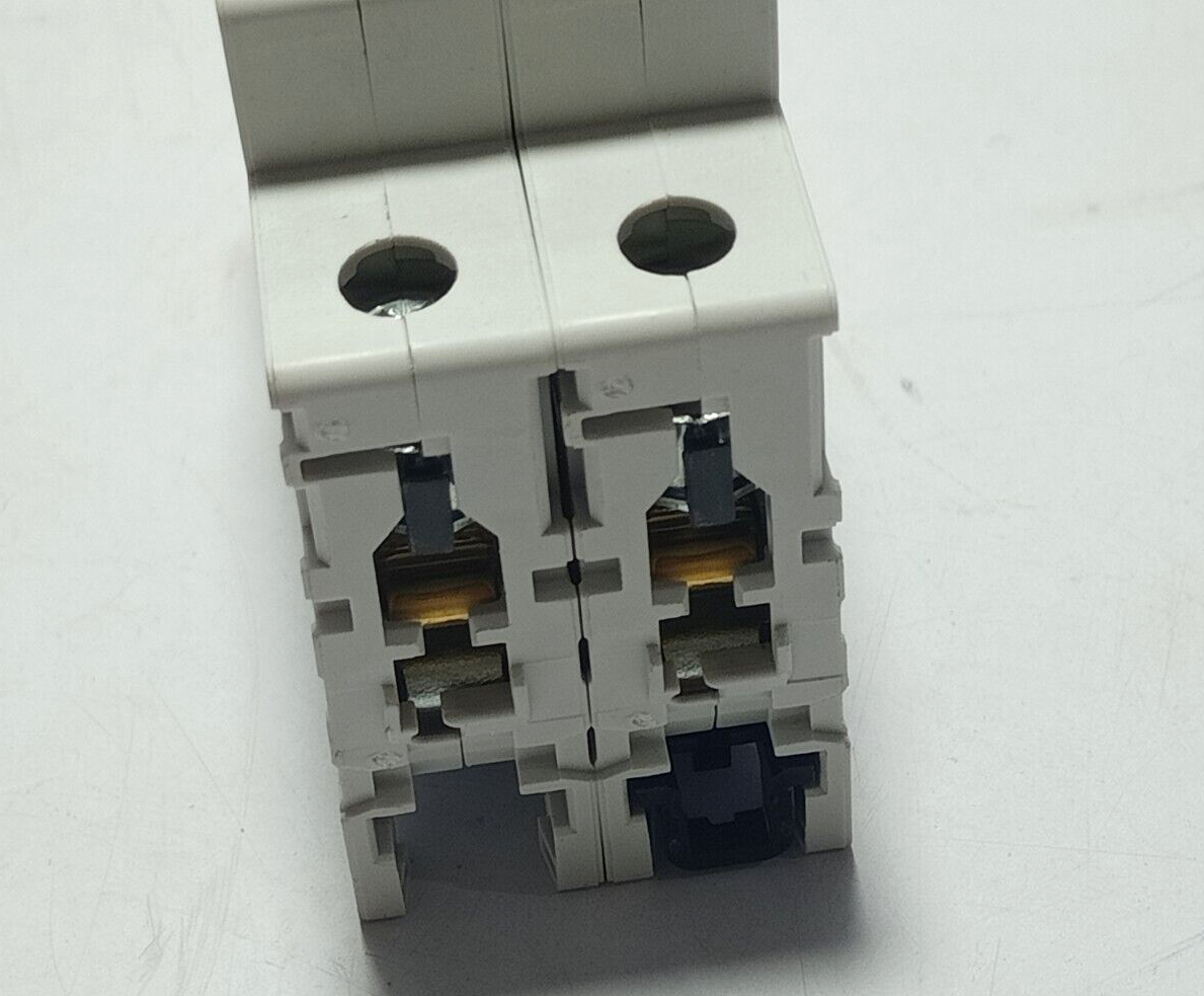 ABB S202M-C20 Circuit Breaker / 2CDS272001R0204 / S202MC20