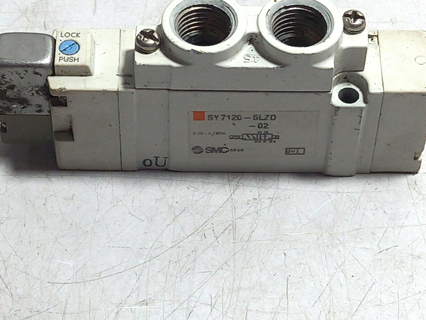 SMC SY7120-5LZD-02 Solenoid Valve 0.15~0.7 MPa SY71205LZD02