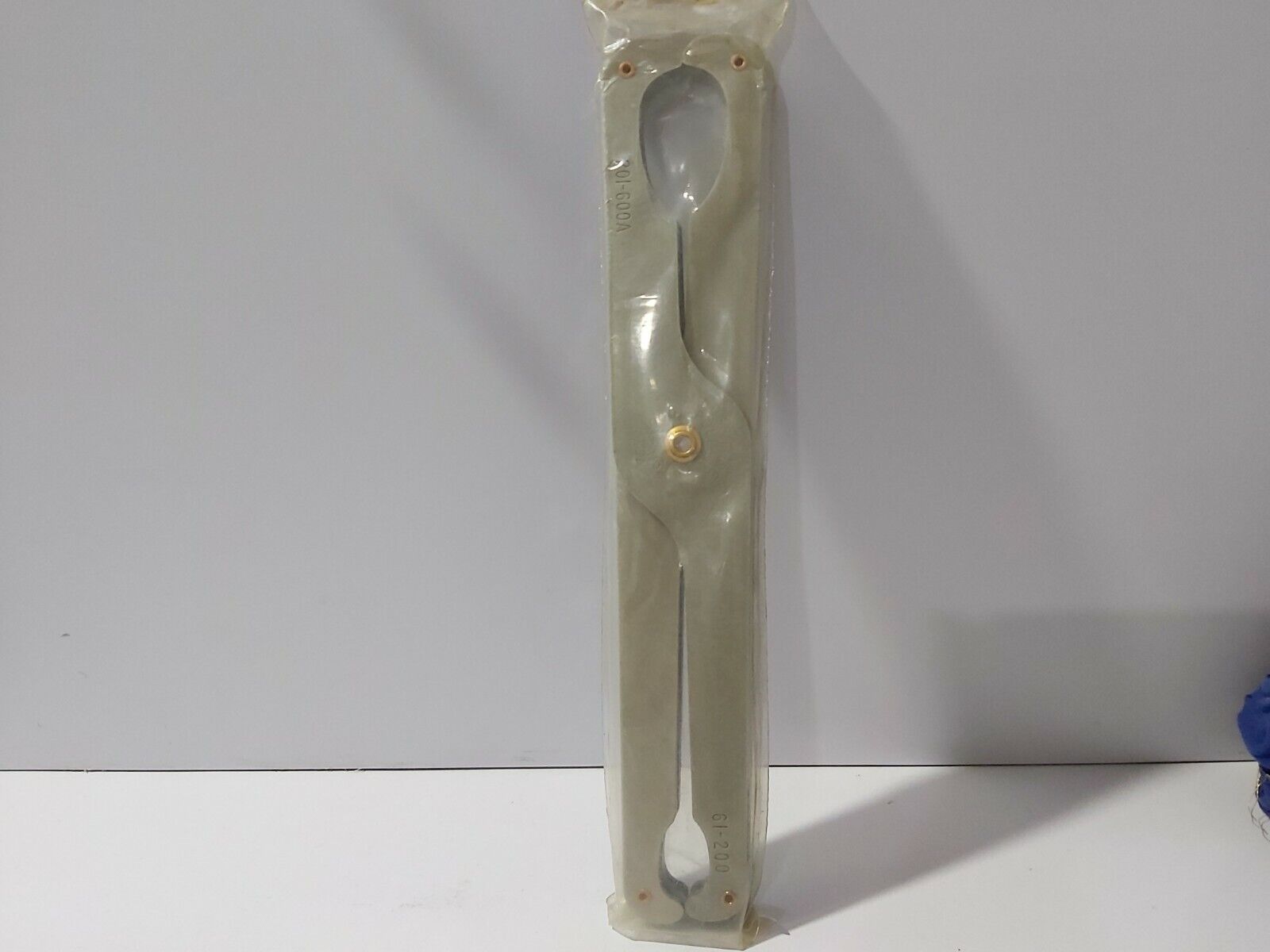 BUSS FUSE PULLER CAT NO FP-4