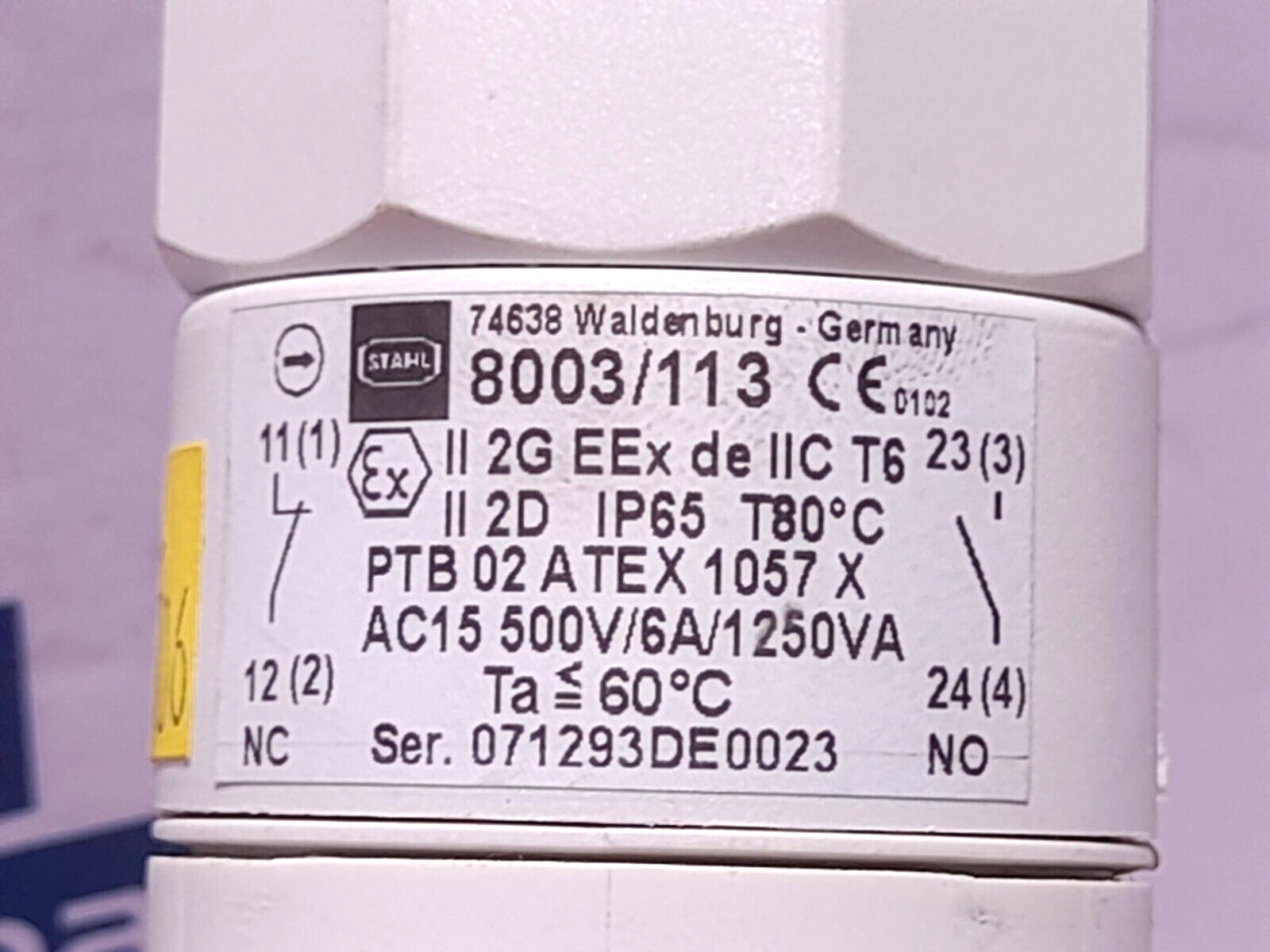 Stahl 8003/113 Pushbutton 8003 8003/113-001-6m 8003/1 Nov Shaffer 6304912