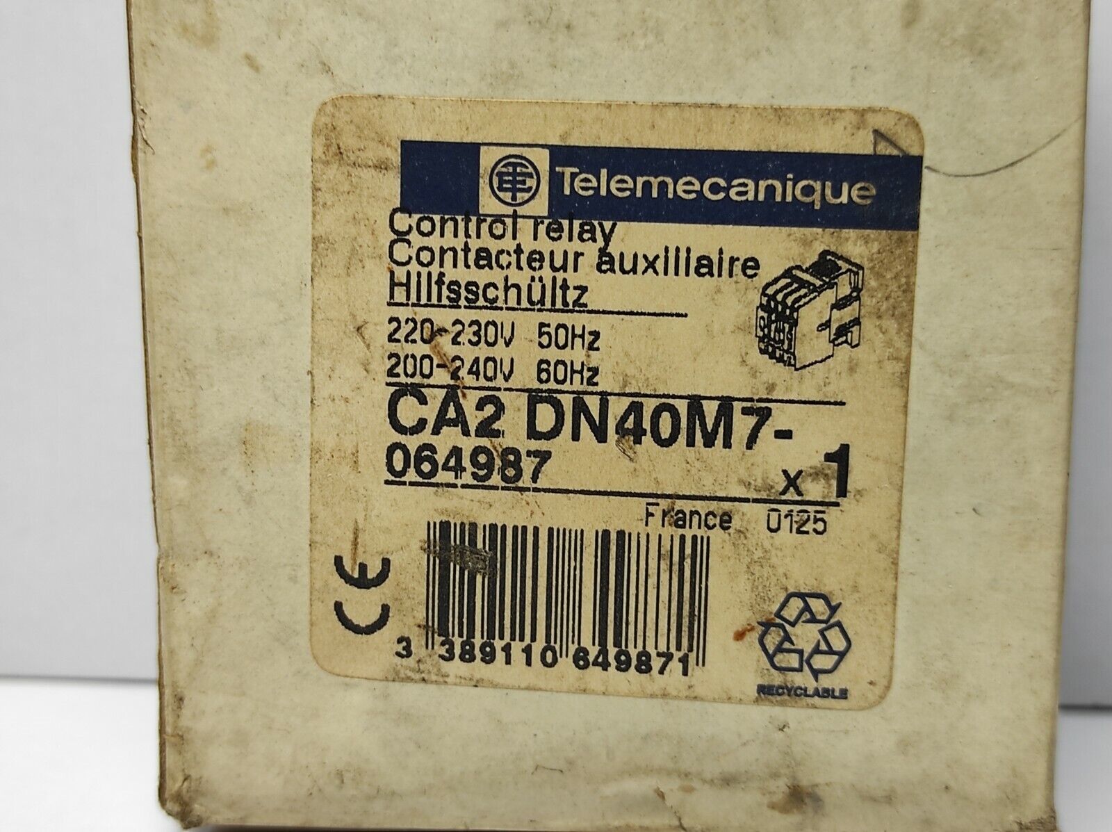 Telemecanique CA2 DN40M7 Control Relay CA2 DN40 220-230V 50Hz 200-240V 60Hz