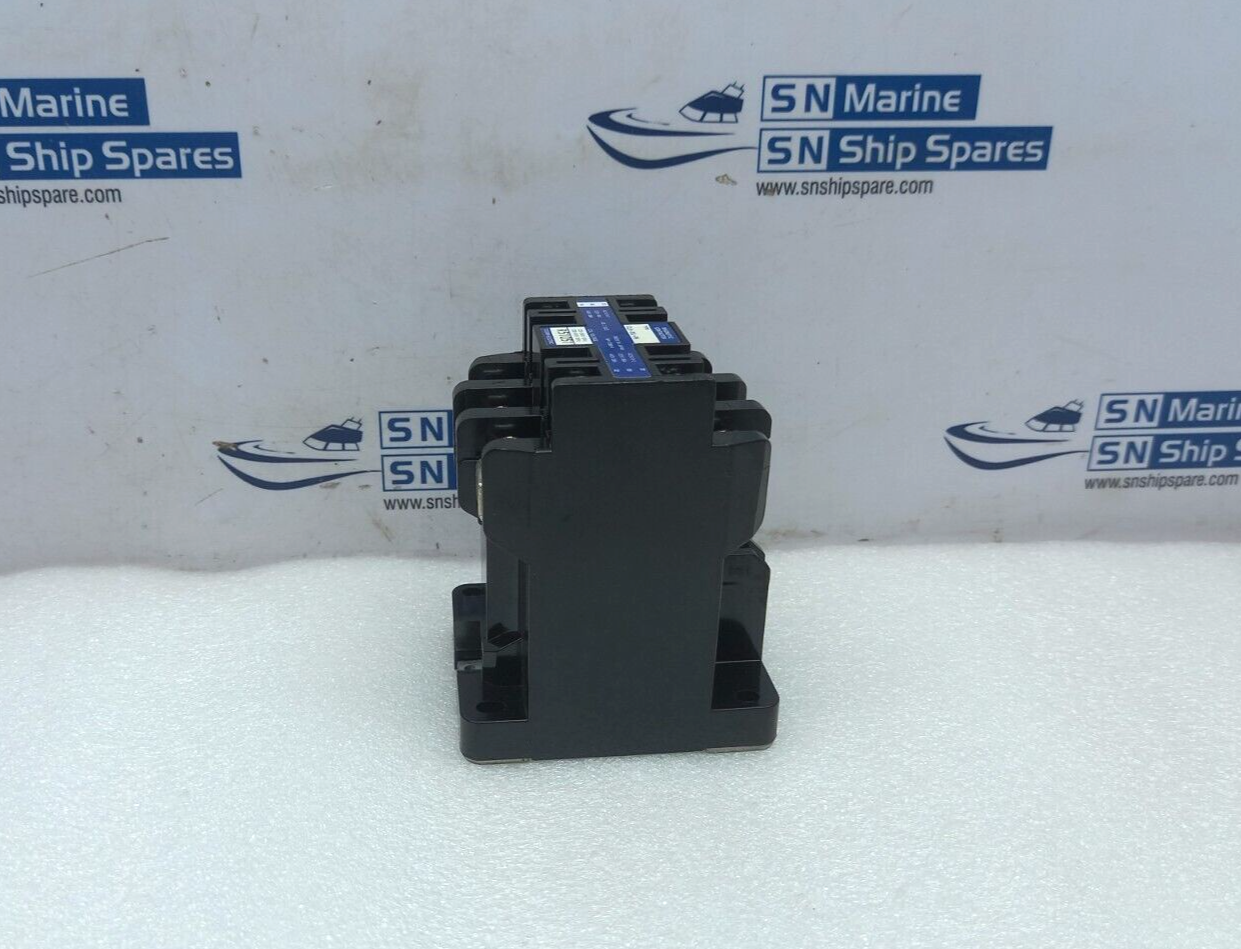 Togami Electric CLK-35J-P6 Magnetic Contactor 220-240V 50Hz 220-240V 60Hz R51051