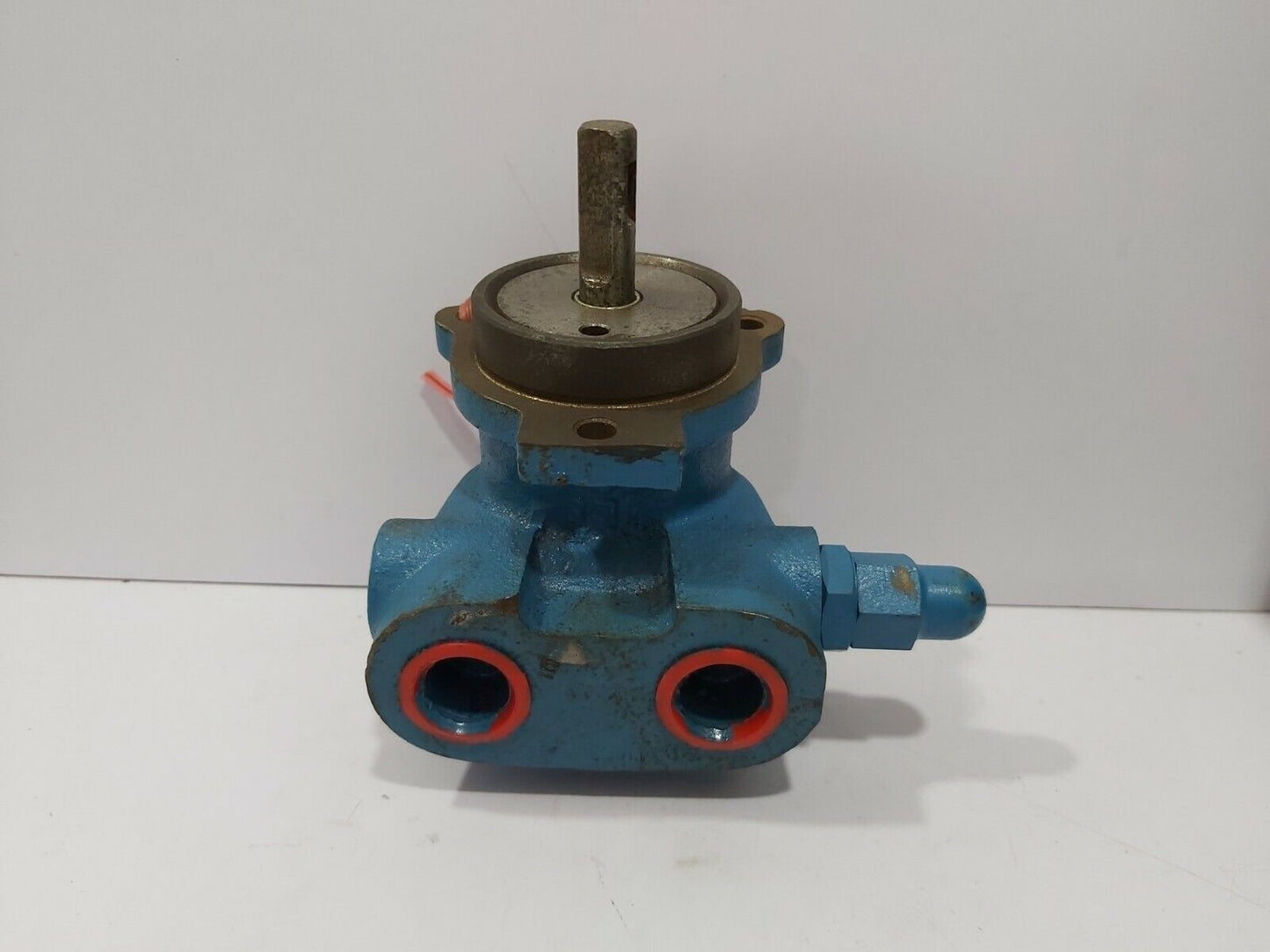 Tuthill 4104VCC-7 Pump Fuel Oil 1/2 Inch NPT 100-Psi / 4104VCC7