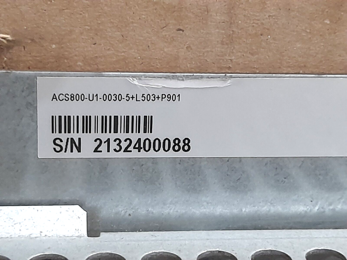 ABB ACS800-U1-0030-5+L503+P901 VFD AC Drive 30HP