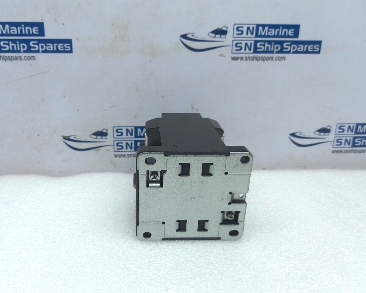 Togami Electric CLK-35J-P6 Magnetic Contactor 220-240V 50Hz 220-240V 60Hz R51051