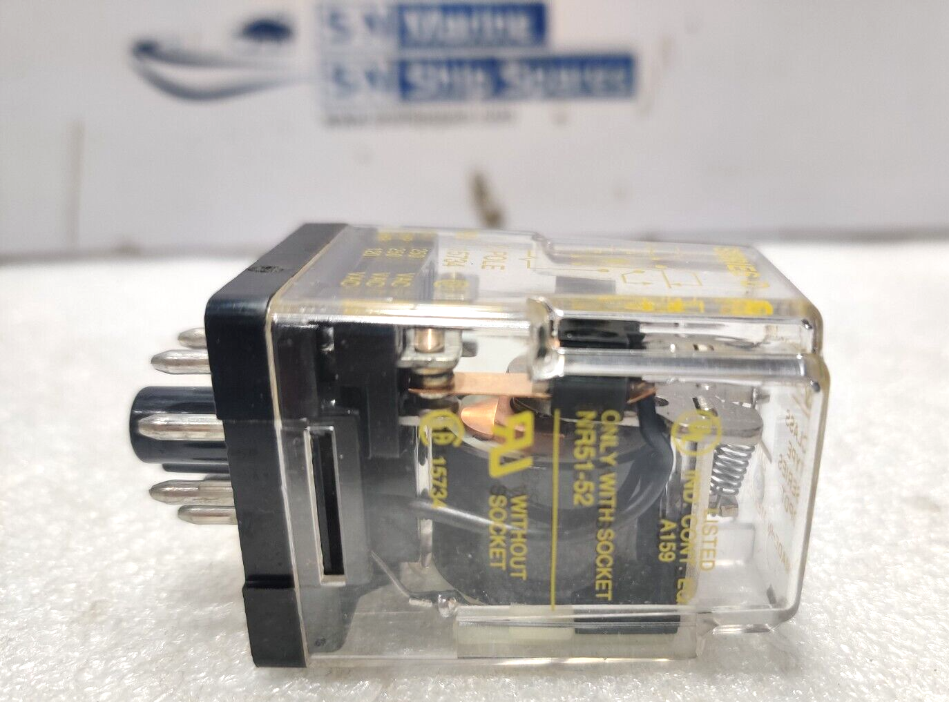 Square D Class D 8501 Electrical Relay Type: KP12V24 240V 50/60Hz