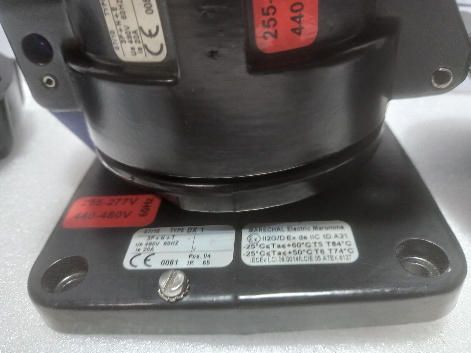 MARECHAL Electric DX 1 3P+N+E Hazardous Duty Plug/Receptacle Connection Ue: 480V