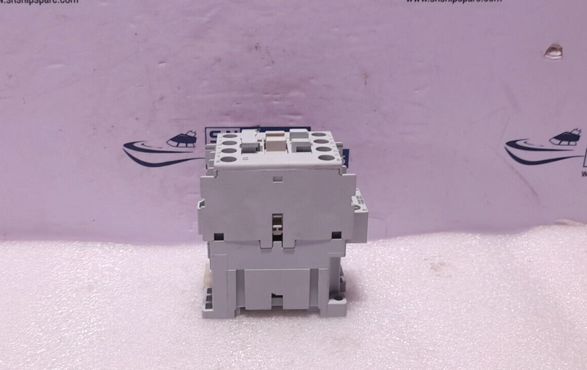 Allen Bradley 100-C12D10 Electrical Contactor IEC 12 A AMPS