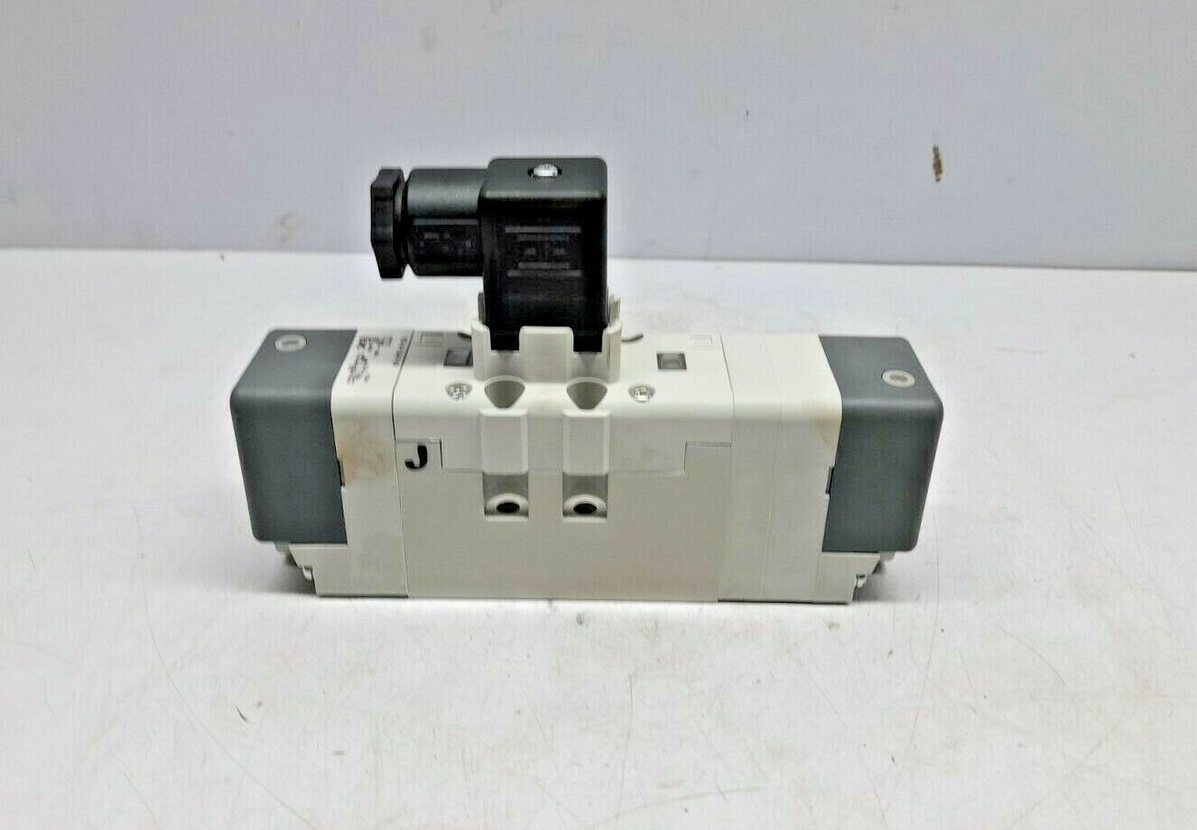 SMC VQ7-6-FJG-D-3N Solenoid Valve DC24V 0.15MPa~1.0MPa 