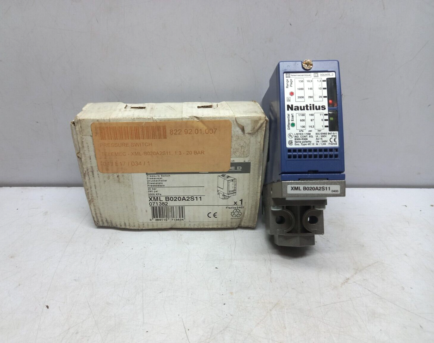 Telemecanique XMLB020A2S11 Pressure Switch 20Bar 290PSI 2000KPa